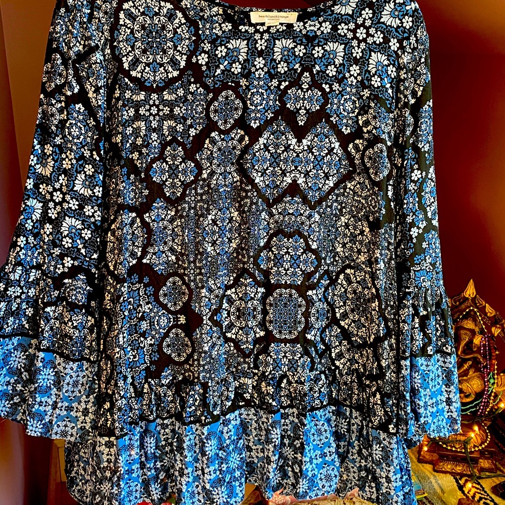 Super cute spring top!